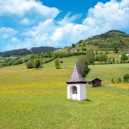 In Near Slopes Апартаменты *